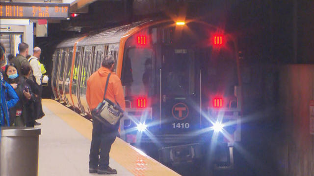 MBTA Orange Line train 