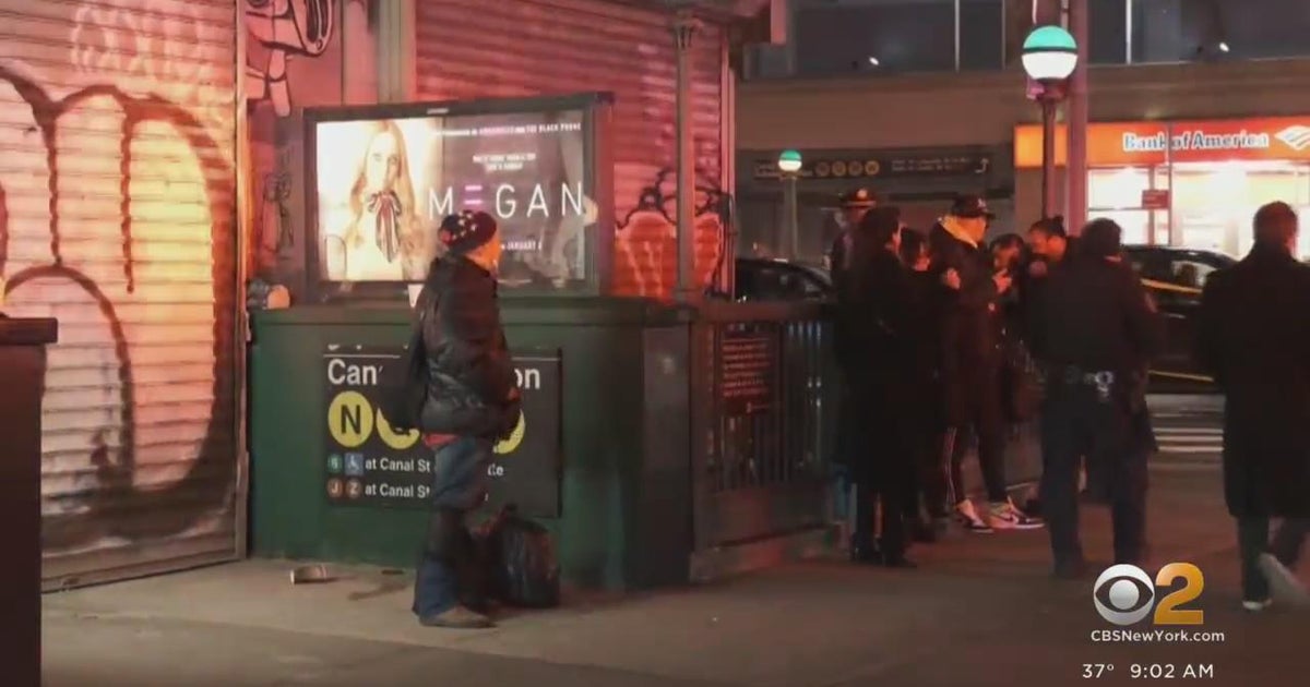 Man shot on subway in Lower Manhattan - CBS New York