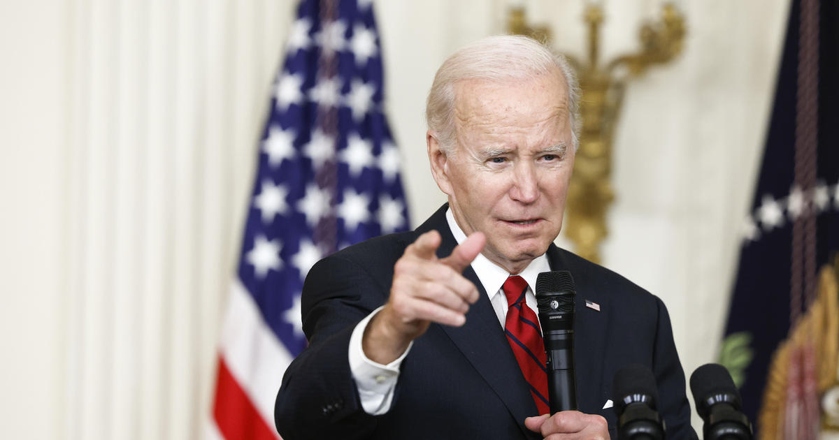 Public sees Biden cooperating with documents investigation; job approval remains unchanged — CBS News poll