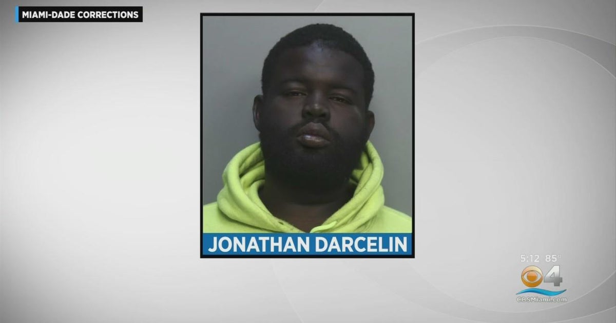 Man accused of exposing himself in front of teen at community library