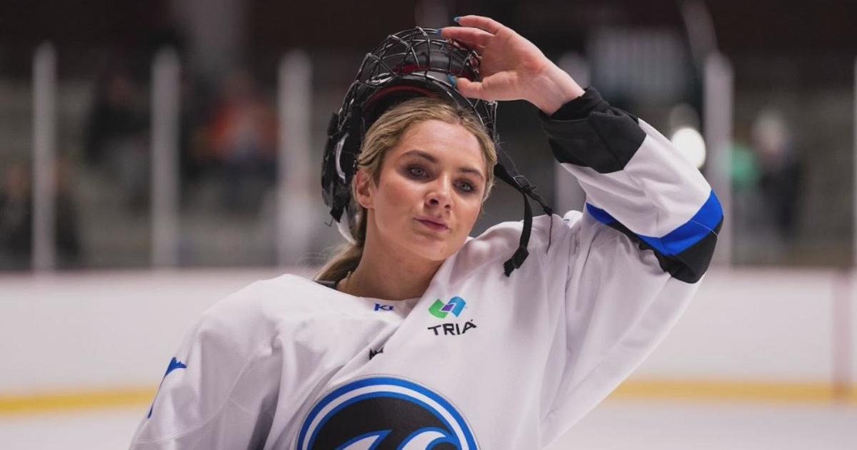 It Helps Legitimize Womens Hockey Whitecaps Womens Pro Hockey Team Get Salary Boost To Pay 