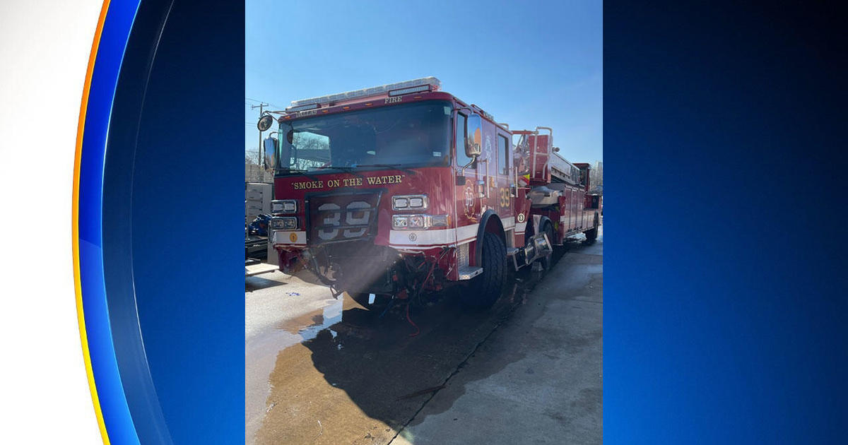 Dallas Firefighter Injured, Fire Trucks Damaged While Responding To ...