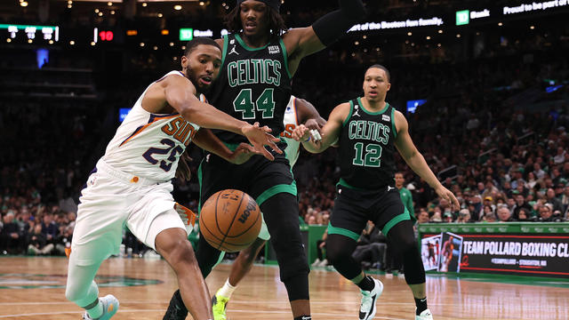 Phoenix Suns v Boston Celtics 