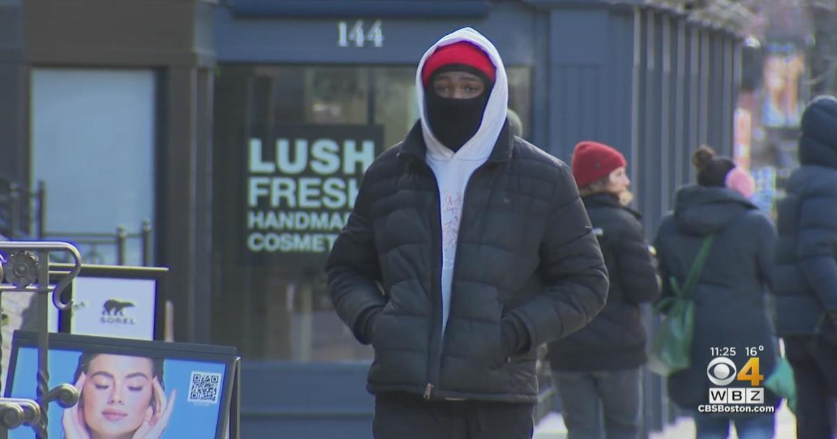 Boston feels brunt of Arctic blast