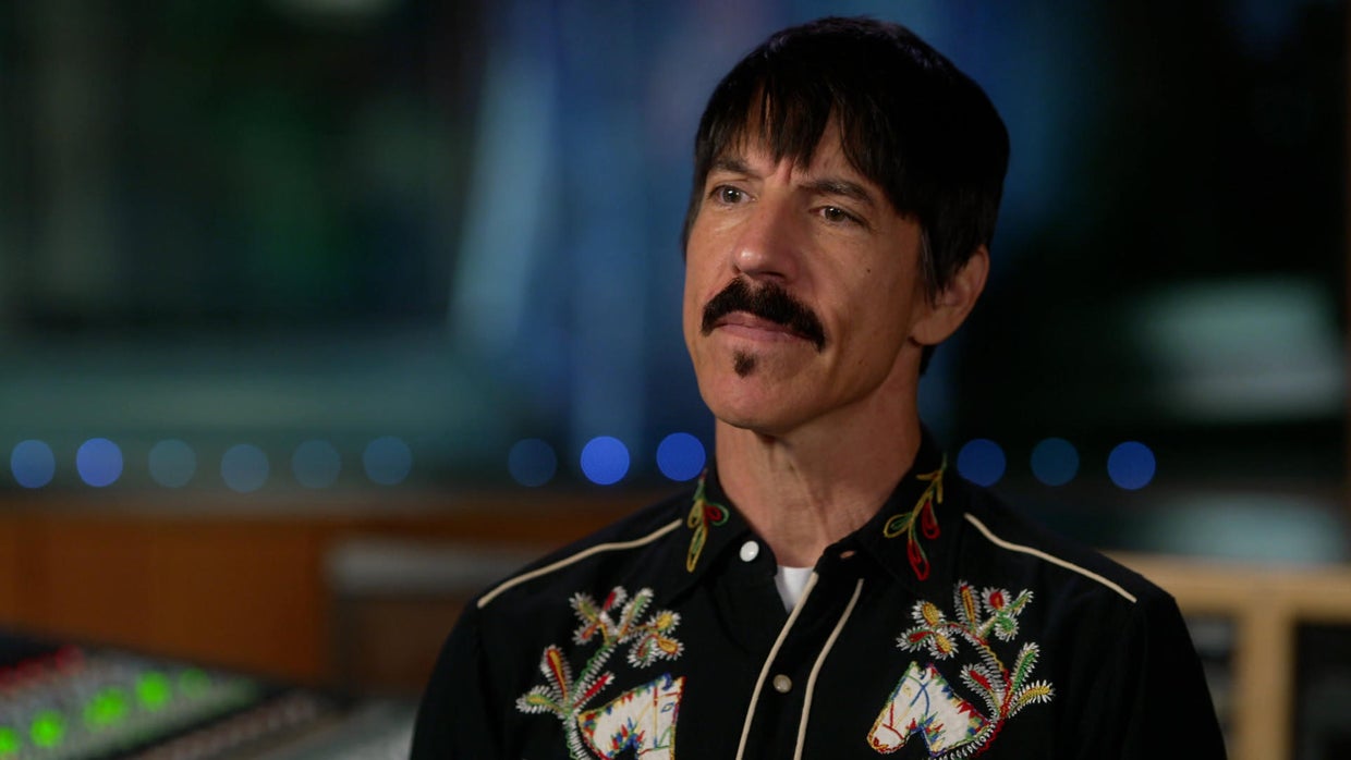 redhotchilipeppersscreengrabs15.jpg 