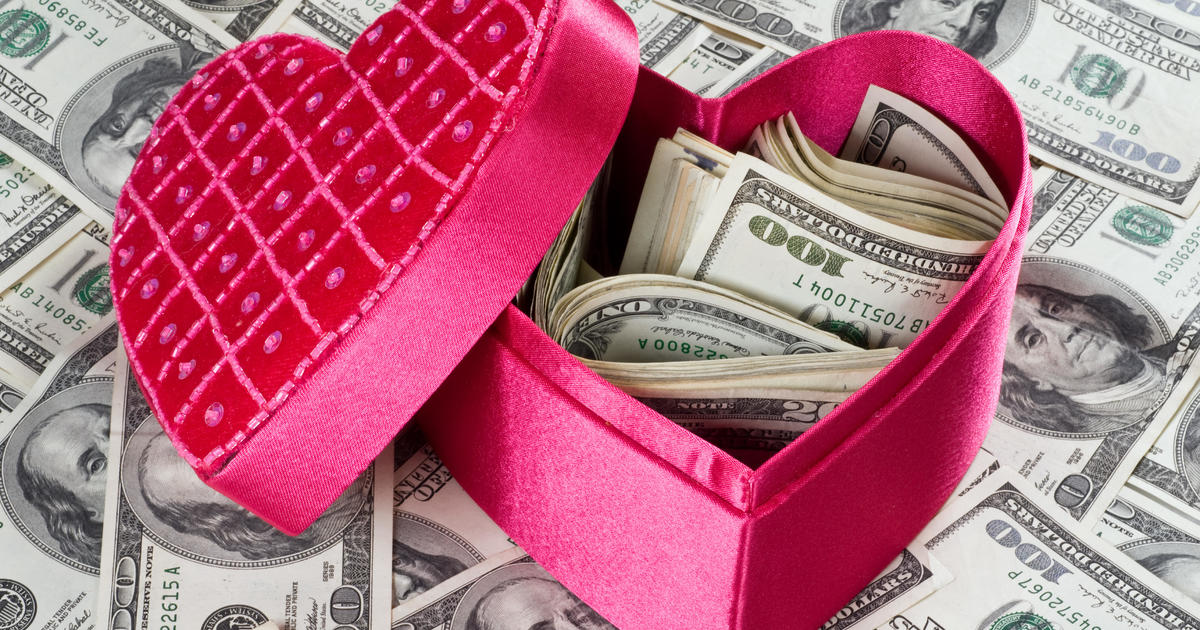 Watch out for these five financial red flags in a potential mate