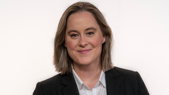 laurahaefeli1024.jpg