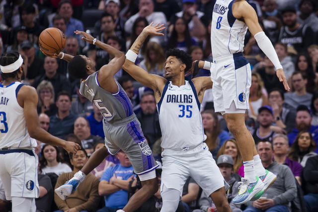 Mavericks' Luka Doncic to make debut with Kyrie Irving tonight vs. Kings