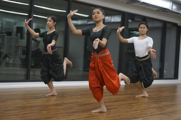 Minnesota Buddhist Temple Dance 