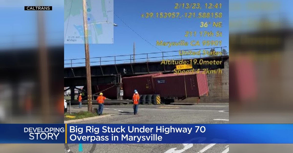 Another big rig stuck under Highway 70 underpass in Marysville