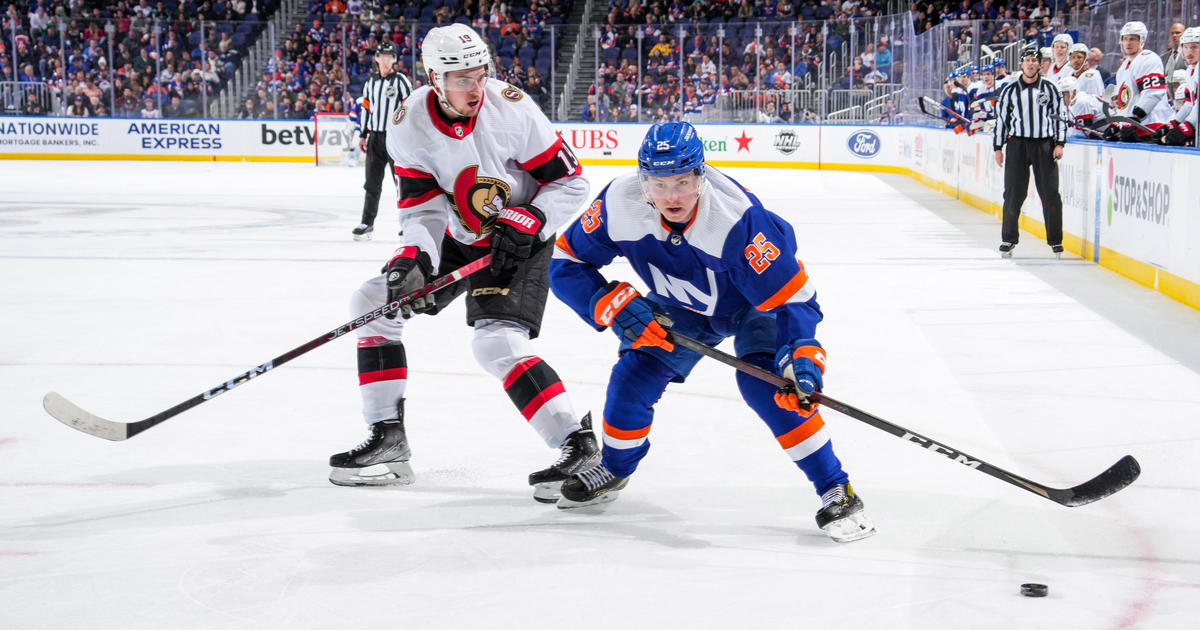 Stutzle, Mandolese Lead Senators Past Isles In Shootout - CBS New York