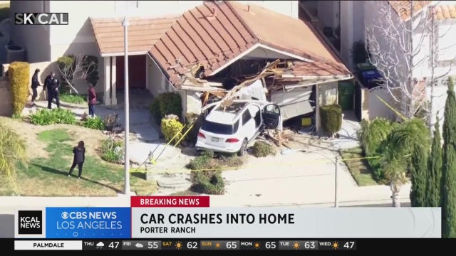 suv-crashes-into-garage-of-porter-ranch-house.jpg 