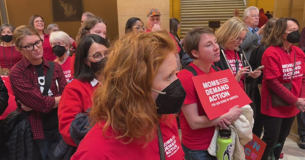 Minnesotans demand tougher gun laws CBS Minnesota