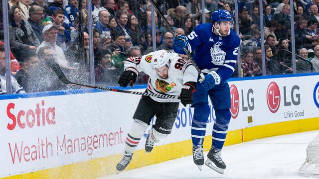 NHL: FEB 15 Blackhawks at Maple Leafs 