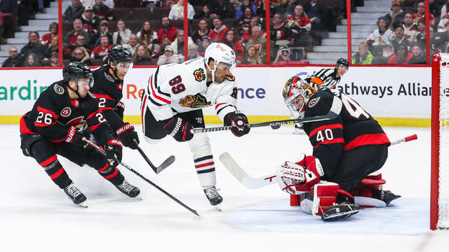 Chicago Blackhawks v Ottawa Senators 