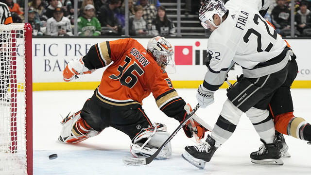 Adrian Kempe, Kings dismiss Ducks in regular-season finale, will