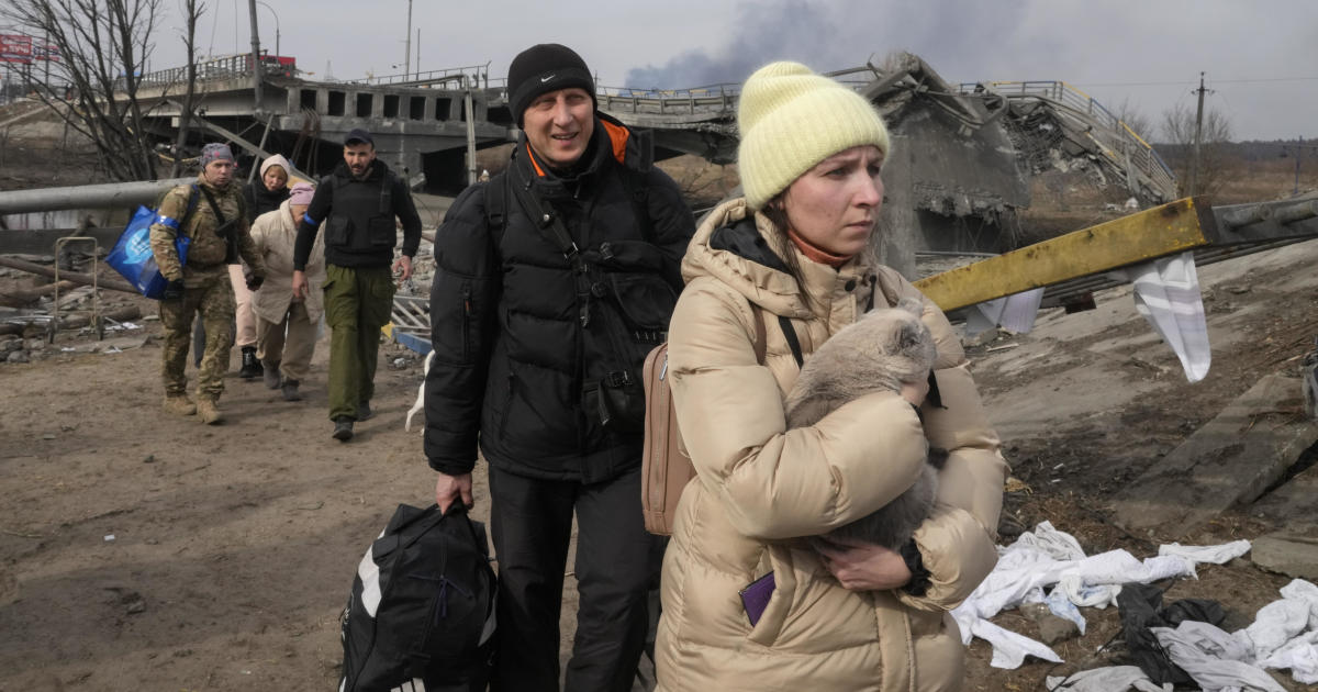 Война России с Украиной спровоцировала крупнейший миграционный кризис в этом столетии.  Мы встречаем несколько разлученных семей.