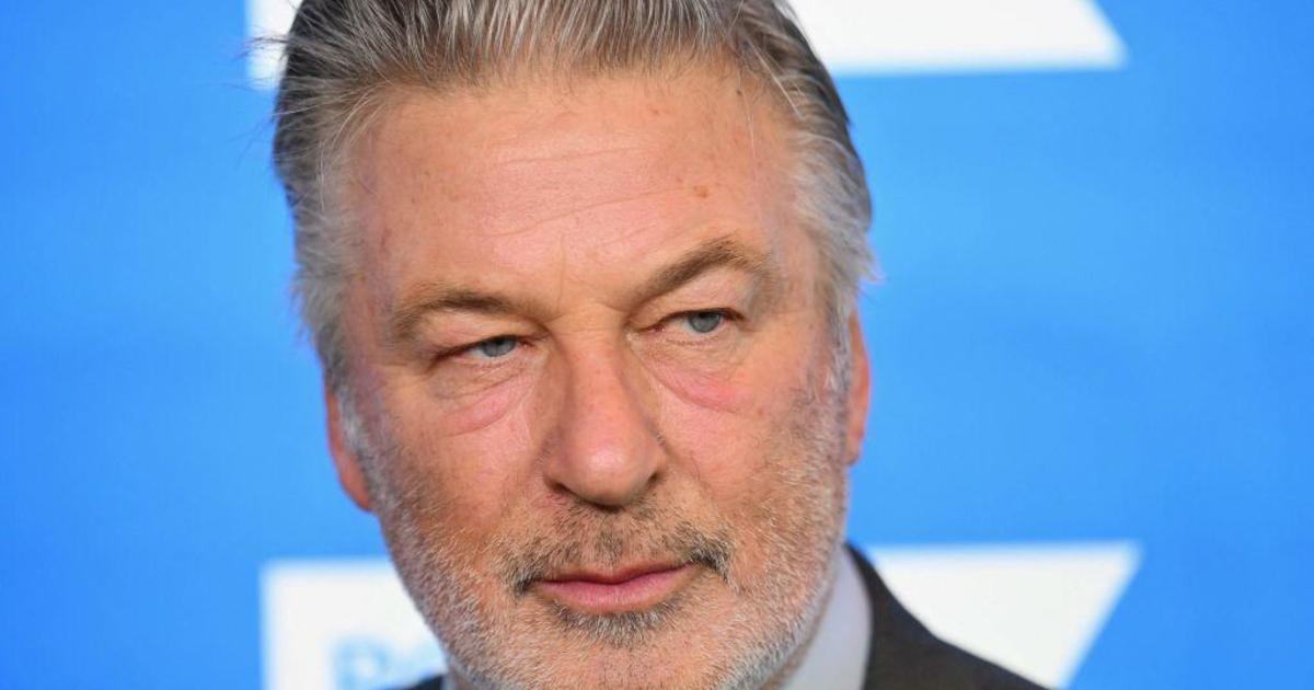 Alec Baldwin charges in "Rust" shooting expected to be dropped, actor's attorneys say