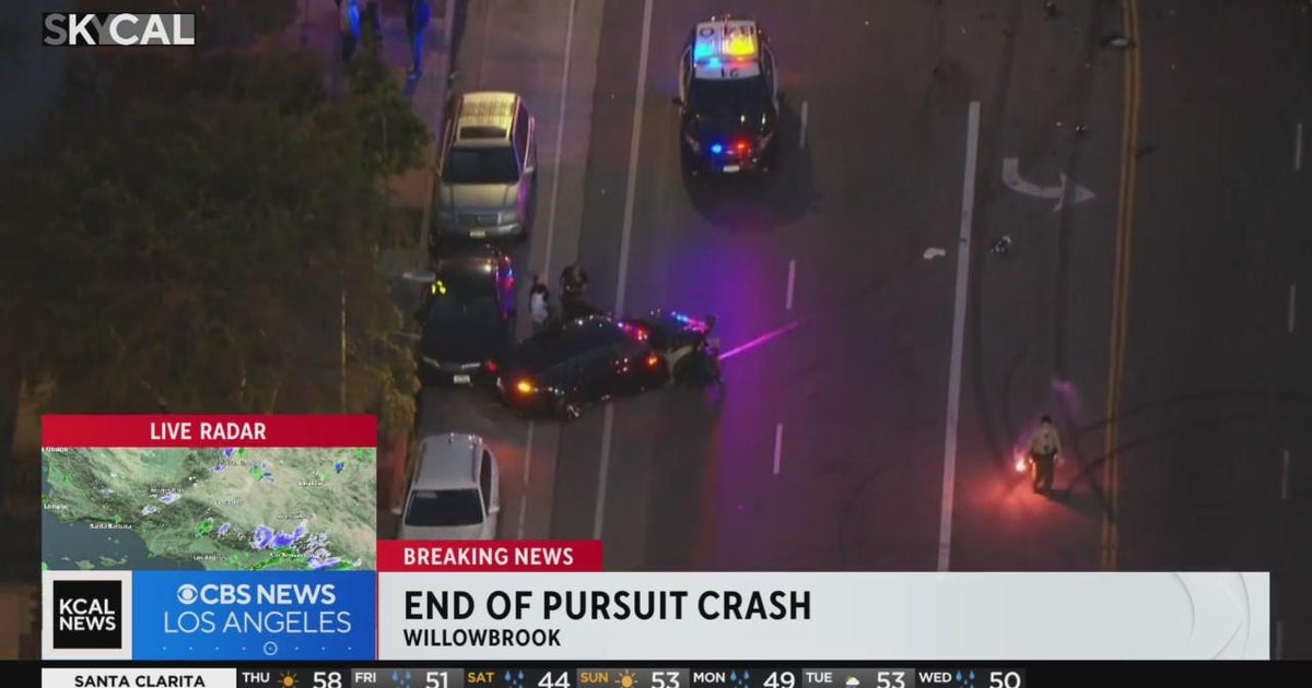 Pursuit ends in crash in Willowbrook CBS Los Angeles