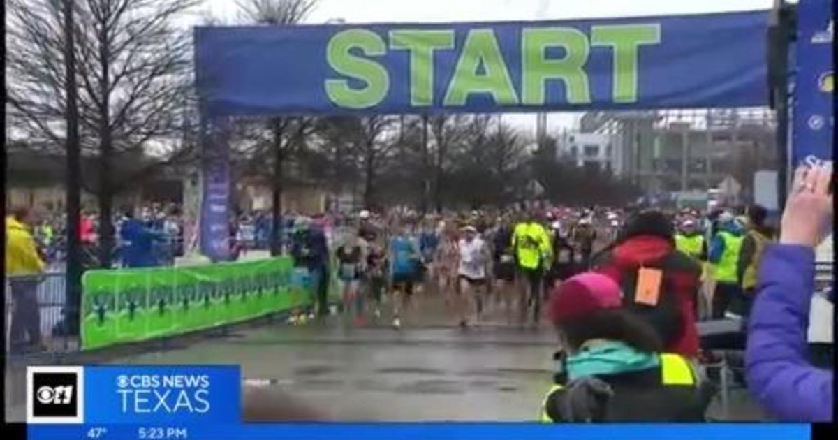 Runners lace up for 45th Cowtown Marathon - CBS Texas