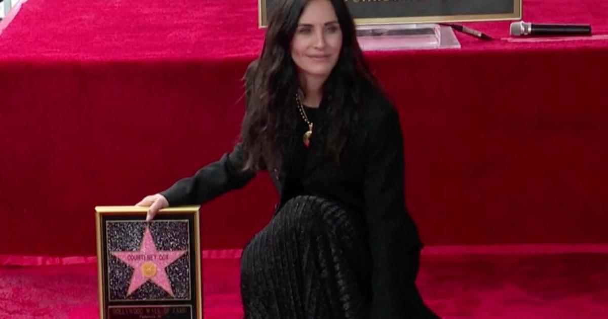 Courteney Cox given star on Hollywood Walk of Fame
