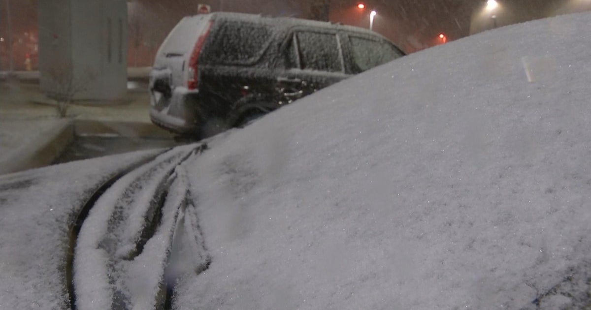 Snow falls in Allentown as winter storm moves through region - CBS ...