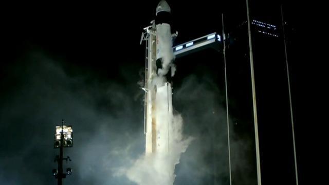 cbsn-fusion-spacex-launch-scrubbed-at-last-minute-thumbnail-1752066-640x360.jpg 