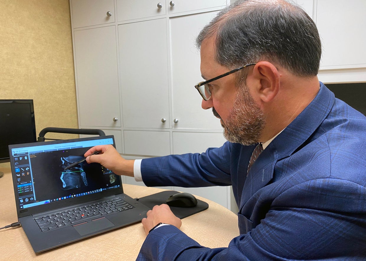 Dr. George Mandelaris