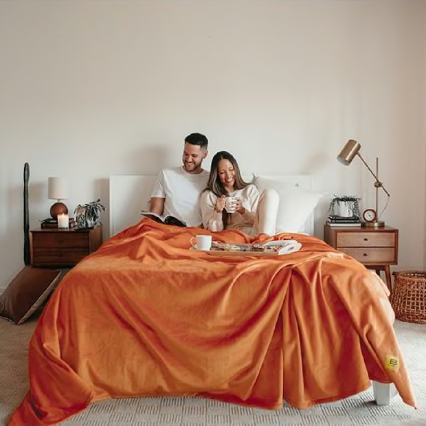 big-blanket-co-original-stretch.png