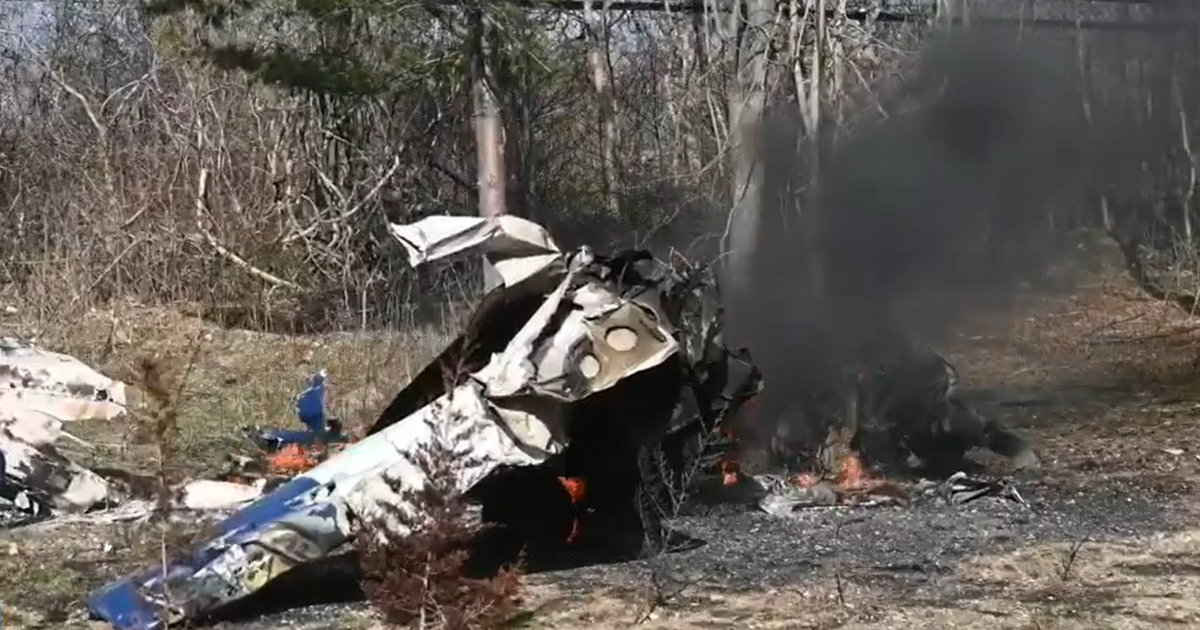 1 killed, 2 critically injured in Long Island plane crash CBS News