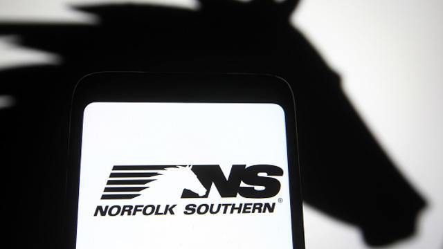 cbsn-fusion-norfolk-southern-announces-new-six-point-safety-plan-after-second-ohio-train-derailment-thumbnail-1771387-640x360.jpg 