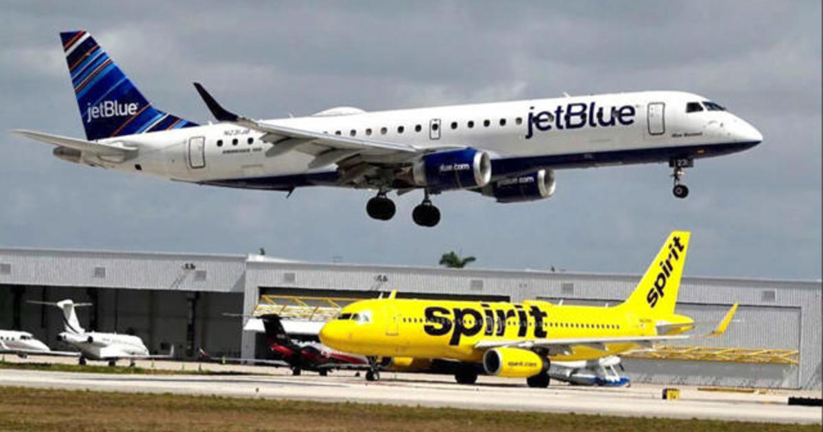 US sues to block JetBlue from getting Spirit Airways