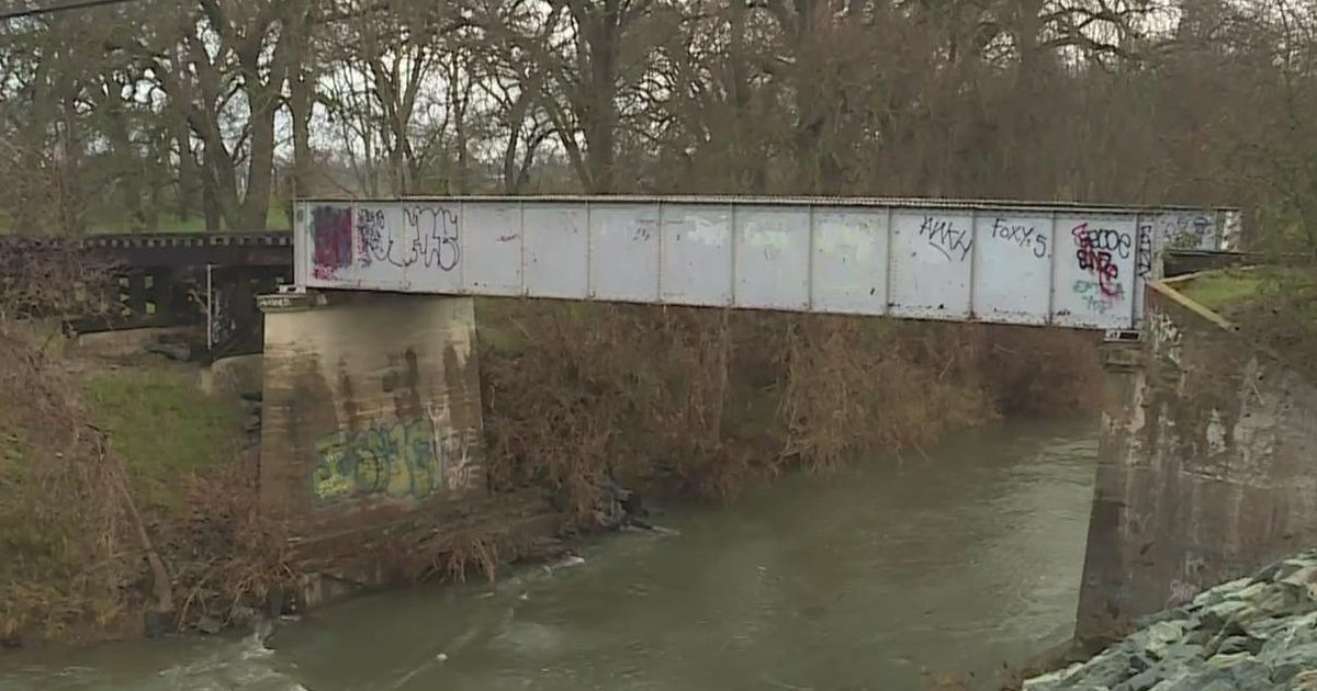 Crews bracing for more possible Cosumnes River levee problems as another weather system moves in
