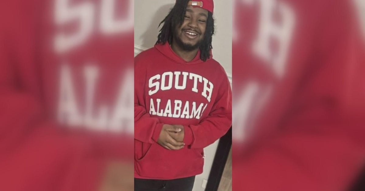 Brother of Chicago singer KeiyaA shot and killed in South Shore - CBS ...
