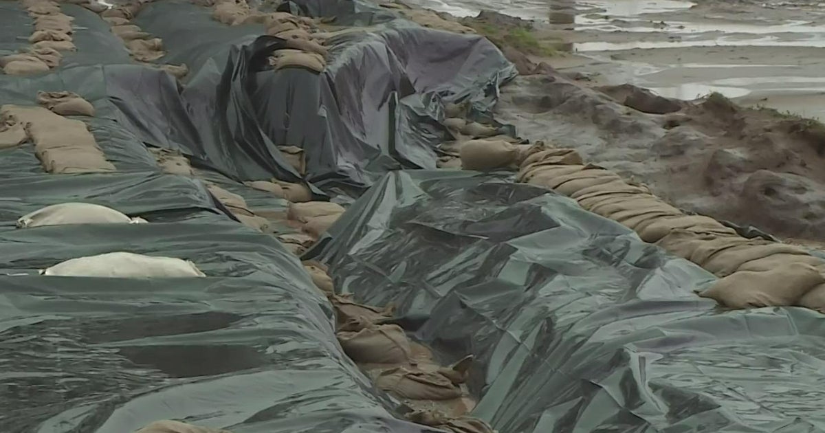 Levee left unrepaired on Sacramento County land worries farmer