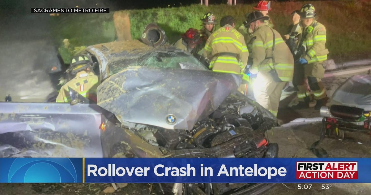 2 injured in rollover crash in Antelope