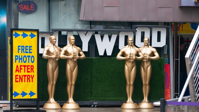 Hollywood Exteriors And Landmarks - 2023 