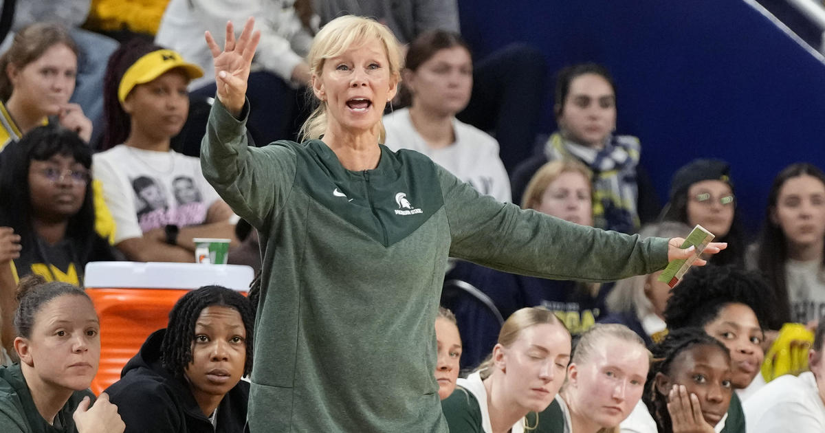 Michigan State women’s hoops coach Suzy Merchant steps down