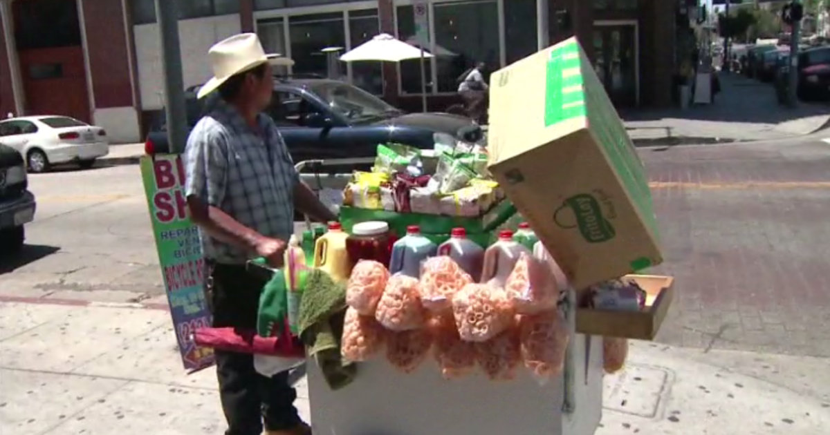 Street vending in NYC will soon be handled by the sanitation