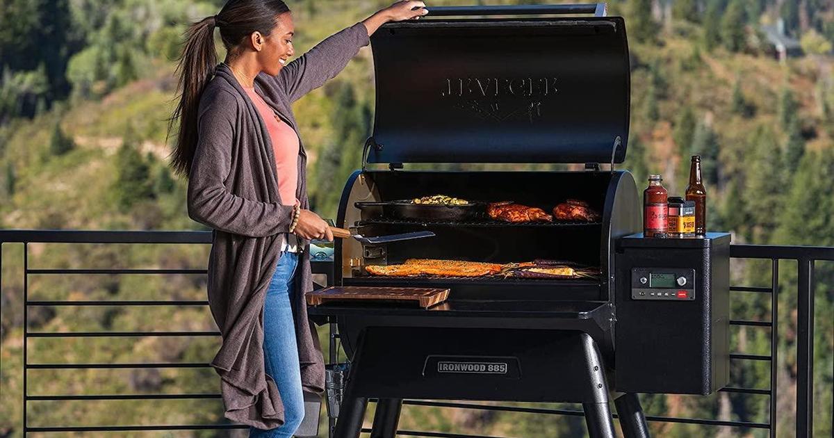 Betjening mulig Gætte Modsigelse The best barbecue smokers in 2023, according to our BBQ expert - CBS News