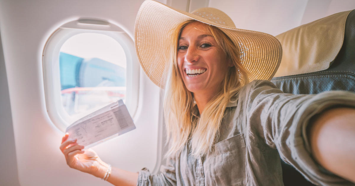 Cheap flights: This is how airlines set prices and how to save money booking flights