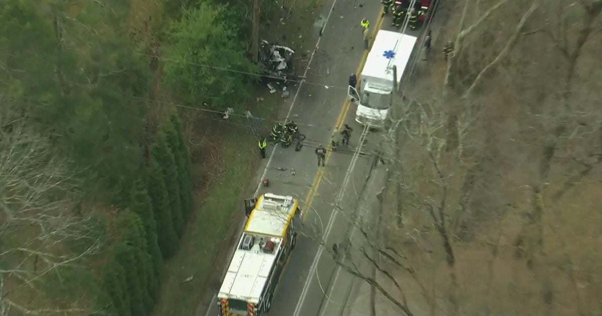 Fatal crash closes portion of Bryn Mawr Ave. in Radnor Township CBS