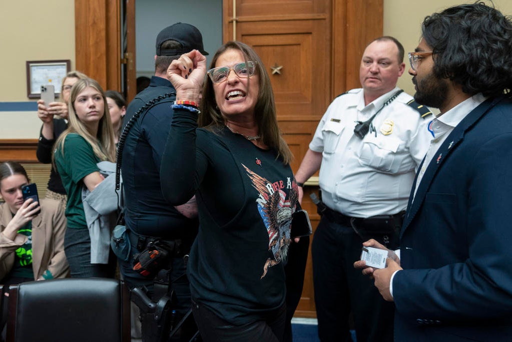 Father Of Slain Parkland Student Joaquin Oliver Arrested During House