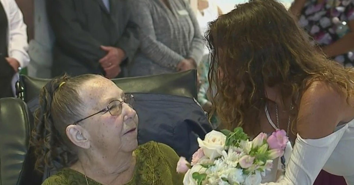 A daughter’s like, Florida marriage ceremony held in nursing home so her mom could be there