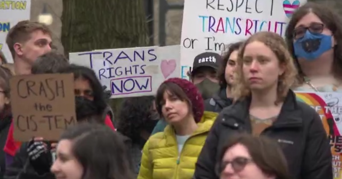 Hundreds rally at Pitt in support of transgender rights CBS Pittsburgh