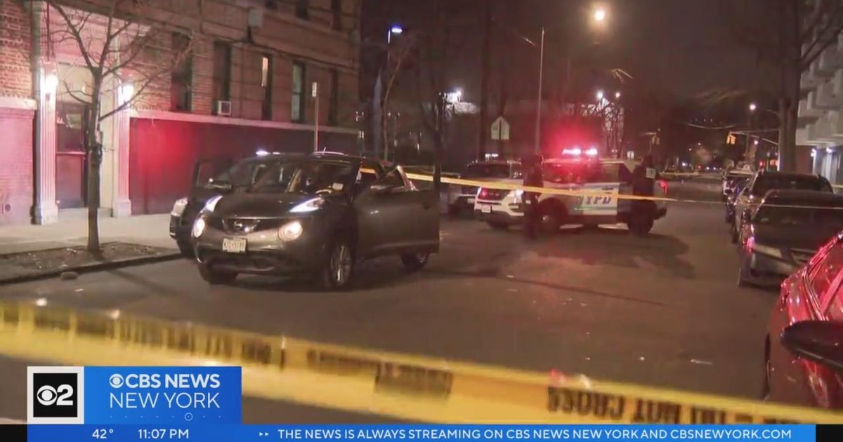 2 dead, 1 injured in violent weekend in the Bronx - CBS New York