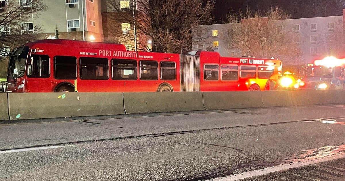 McKnight Road reopens after PRT bus accident sends three people to