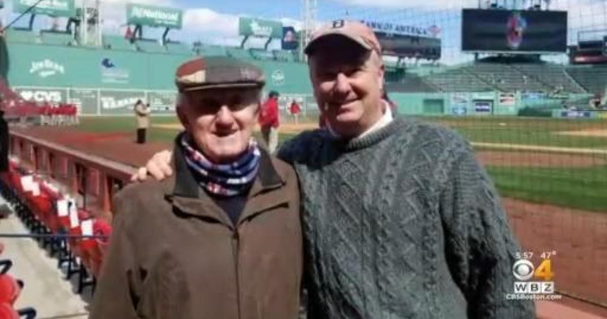 Red Sox announce Father's Day contest for free Fenway tickets - CBS Boston