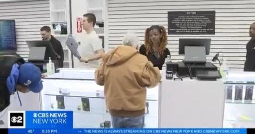 1st marijuana dispensary outside Manhattan hosts popup in Queens CBS
