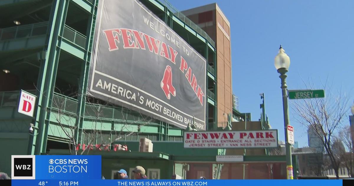 Fenway Park - Boston Red Sox - Baseball Rules Academy